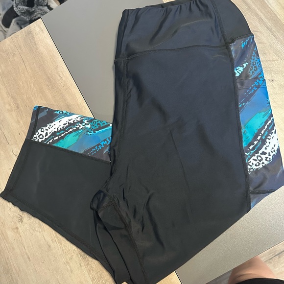 Swim Capri’s Size 20W - Picture 11 of 11